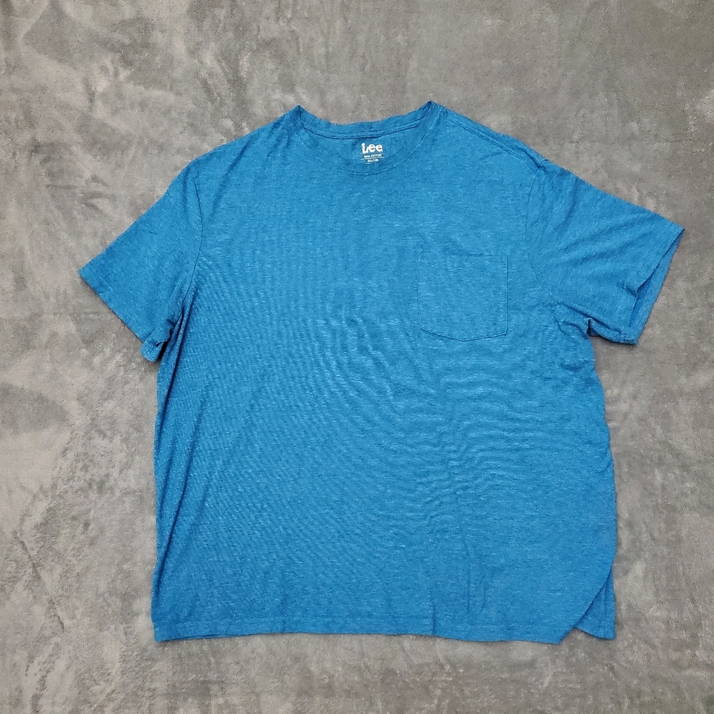 LEE Men's Pima Cotton Blend Short Sleeve Light Blue Left Front Pocket Tee-Shirt